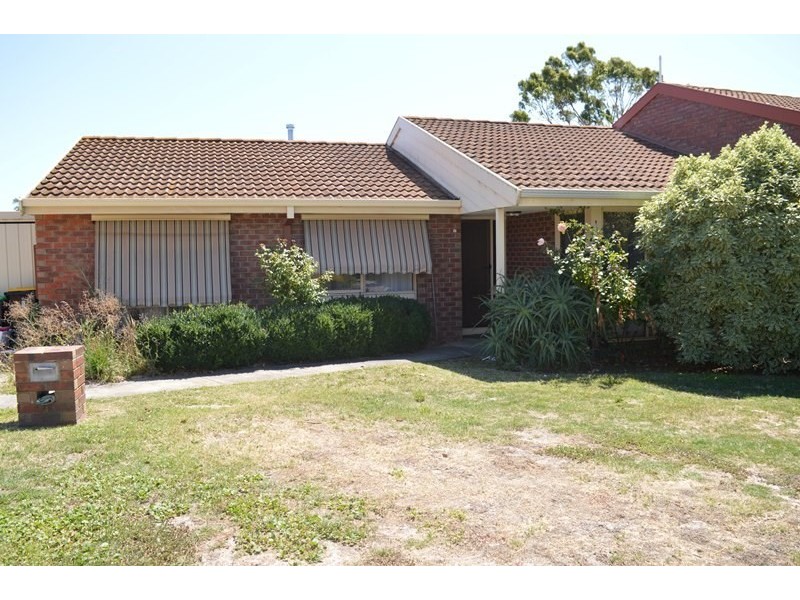 8 Ridder Court, Dingley Village VIC 3172