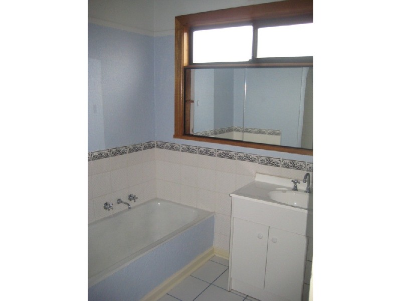 221 Warrigal Road, Cheltenham VIC 3192