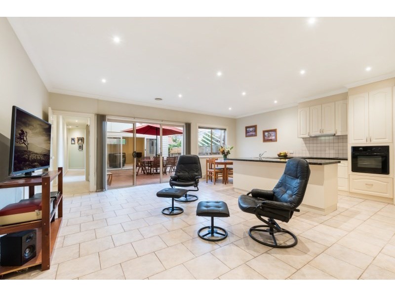 2 Wedd Street, Cheltenham VIC 3192