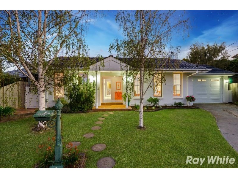 2 Brett Court, Cheltenham VIC 3192