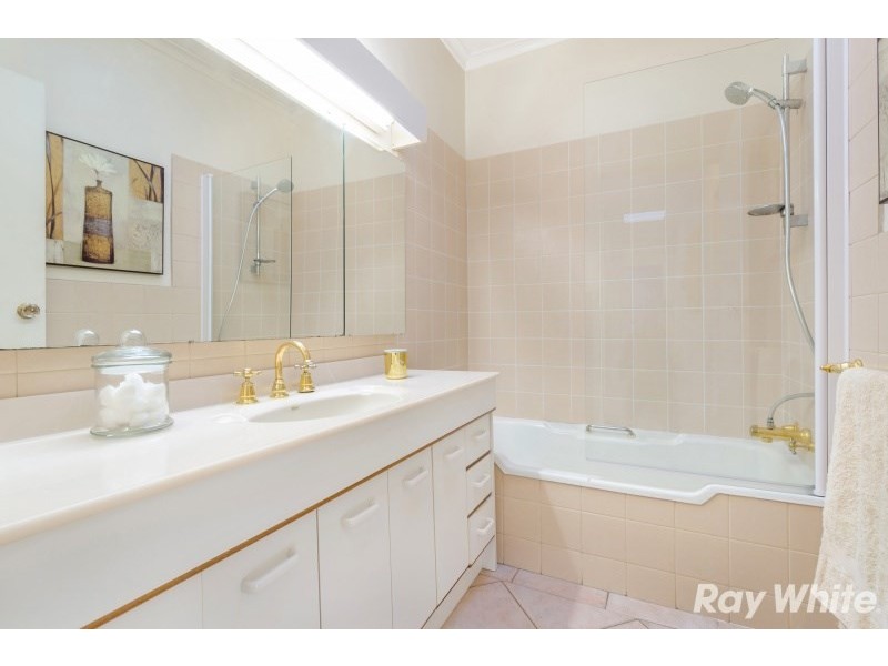 2 Brett Court, Cheltenham VIC 3192