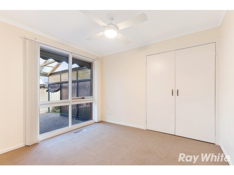 18 Greenwoods Close, Dingley Village VIC 3172