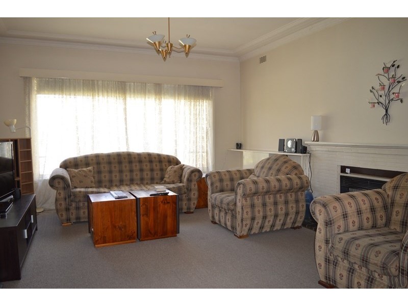 1/7 Barker Street, Cheltenham VIC 3192