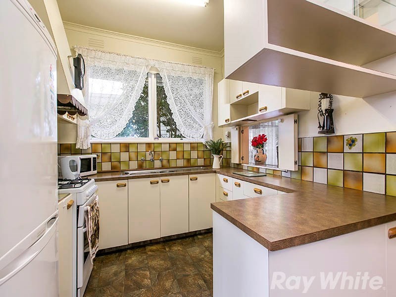 10 Ward Street, Cheltenham VIC 3192