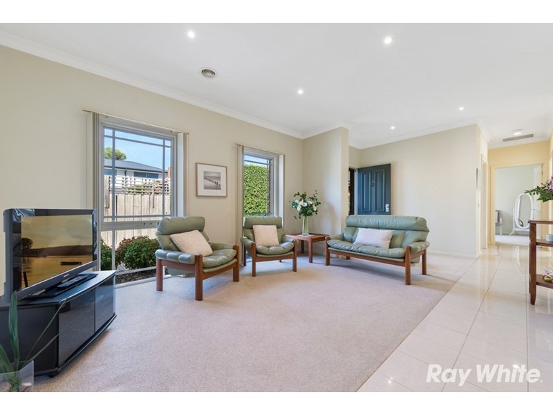 2/12 Crawford Street, Cheltenham VIC 3192