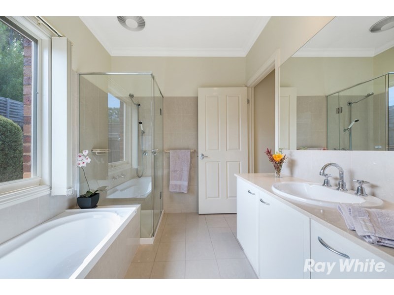 2/12 Crawford Street, Cheltenham VIC 3192