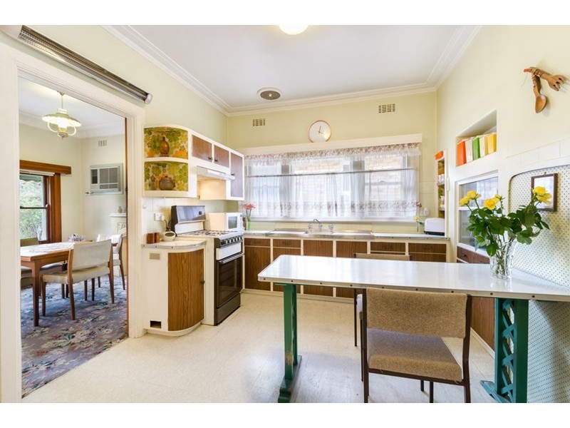 12 Ward Street, Cheltenham VIC 3192