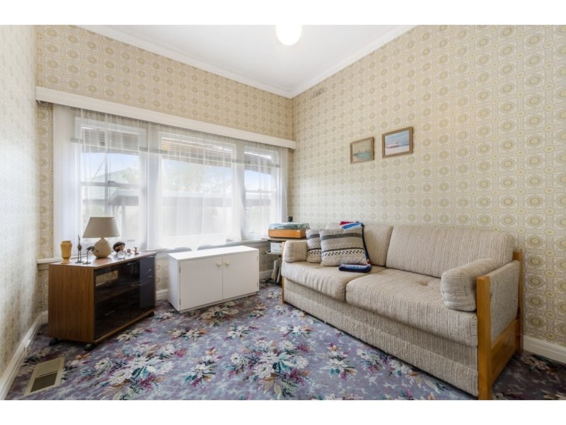 12 Ward Street, Cheltenham VIC 3192