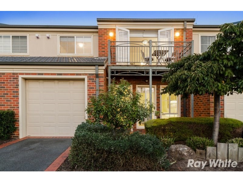 13 Kingsland Close, Dingley Village VIC 3172