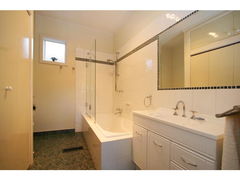 25 Riviera Street, Mentone VIC 3194