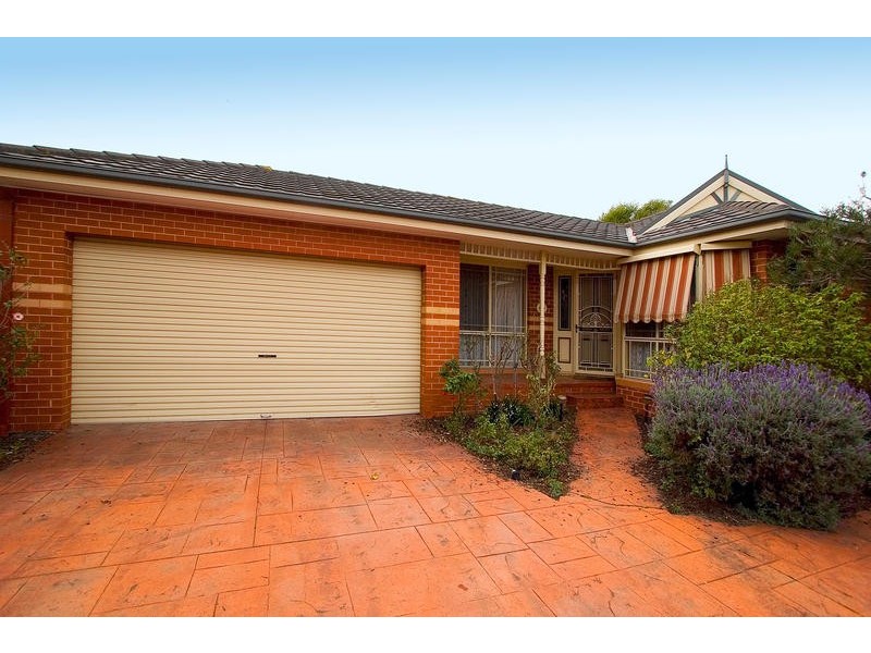 2/3 Nursery Place, Dingley Village VIC 3172