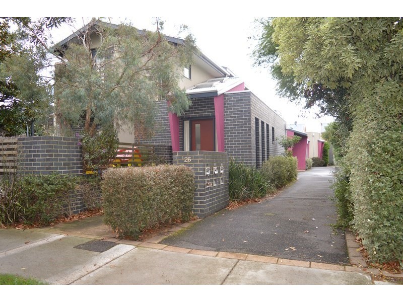 2/26 Jean Street, Cheltenham VIC 3192
