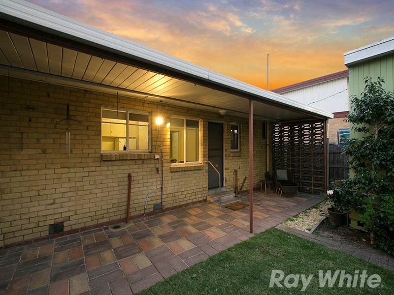 11 Mayne Street, Cheltenham VIC 3192