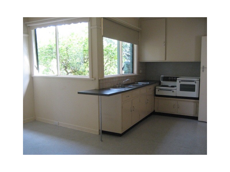 13 Maude Street, Cheltenham VIC 3192