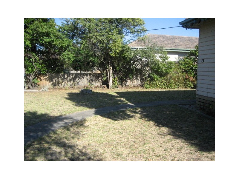 13 Maude Street, Cheltenham VIC 3192