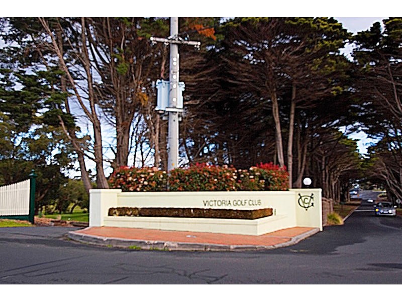 48 Jack Road, Cheltenham VIC 3192