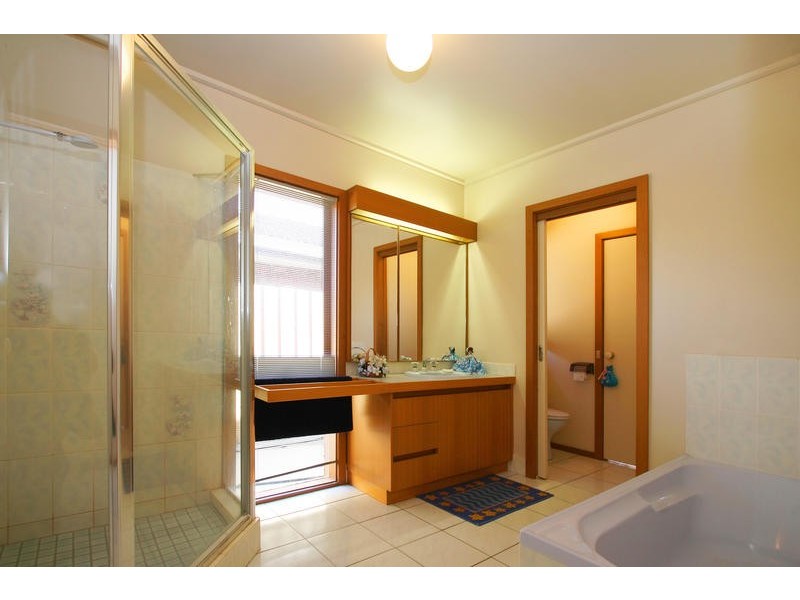 7 Cannery Place, Dingley Village VIC 3172