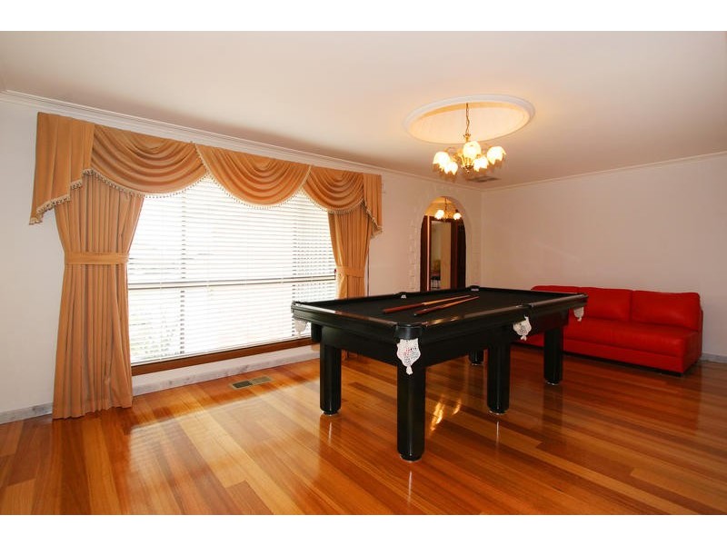 5 Olinda Court, Cheltenham VIC 3192