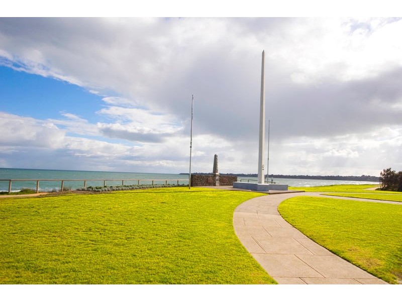 55 Bethell Avenue, Parkdale VIC 3195