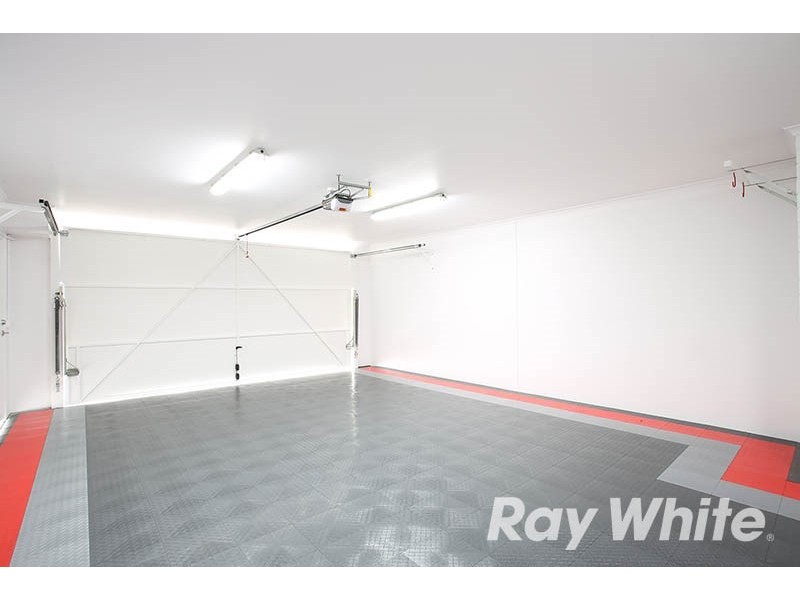 56E Beach Road, Hampton VIC 3188