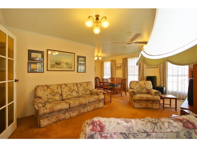 50 Howard Road, Dingley Village VIC 3172