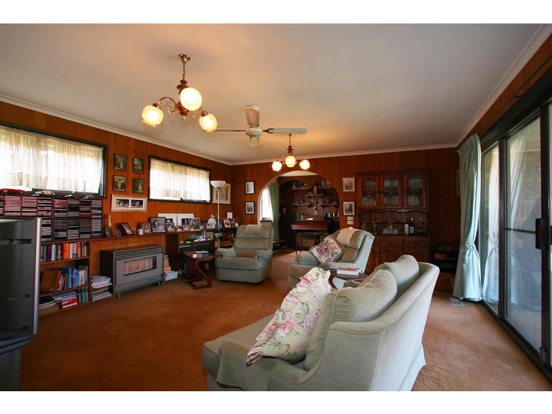 50 Howard Road, Dingley Village VIC 3172