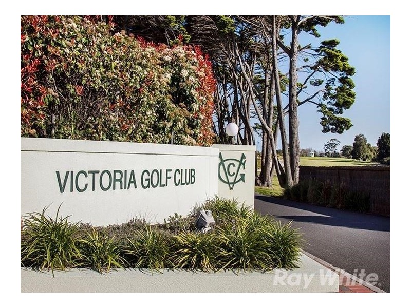 4 Everest Drive, Cheltenham VIC 3192