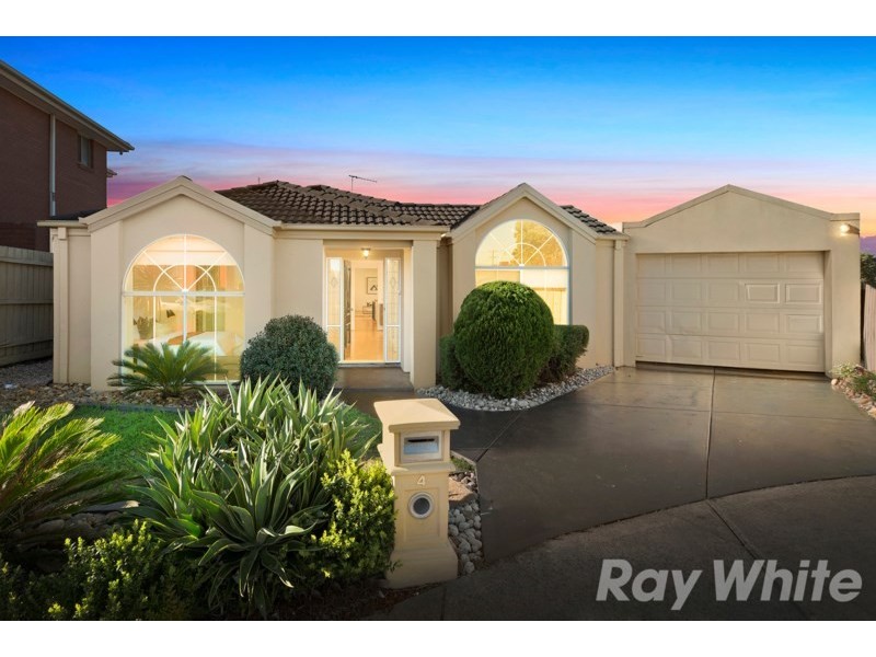 4 Angus Court, Oakleigh South VIC 3167