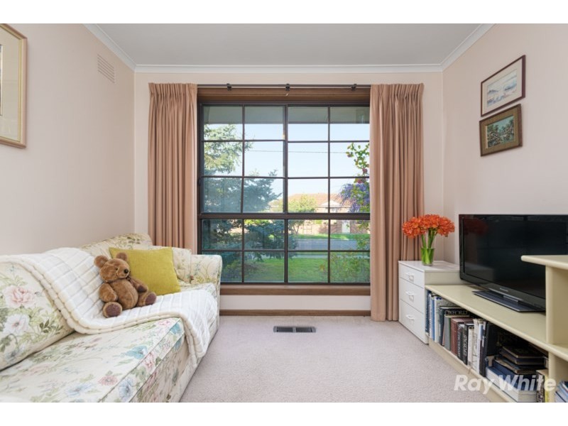 25 Harkaway Drive, Cheltenham VIC 3192