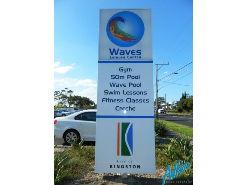 25 Harkaway Drive, Cheltenham VIC 3192