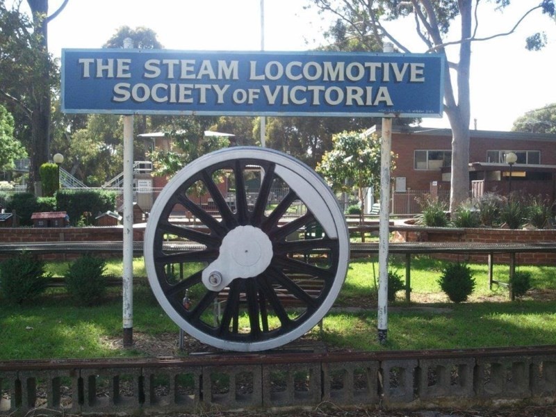 25 Harkaway Drive, Cheltenham VIC 3192