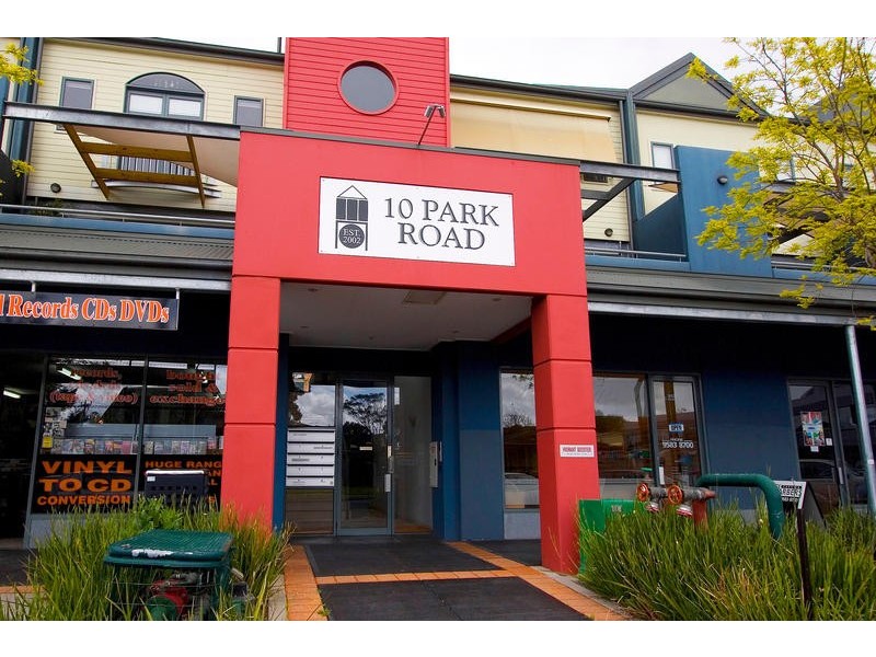 1/10 Park Road, Cheltenham VIC 3192