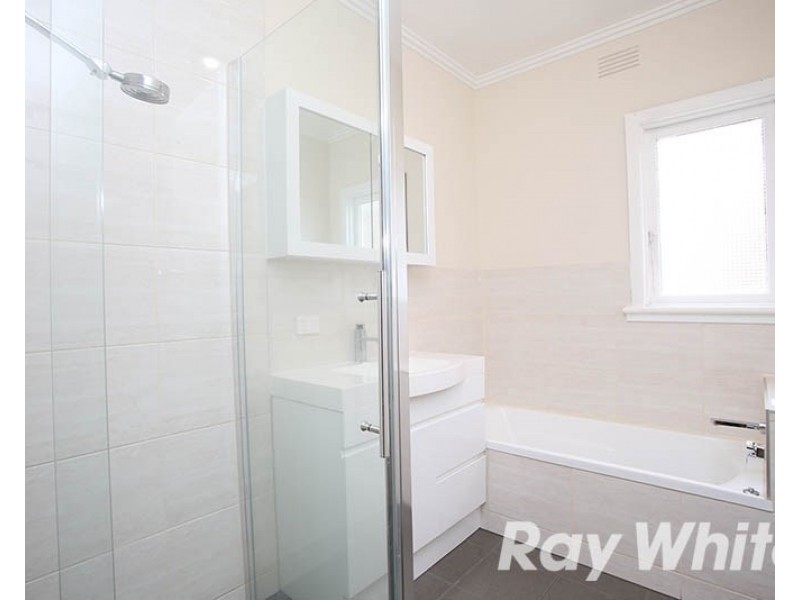 4 Wilson Street, Cheltenham VIC 3192