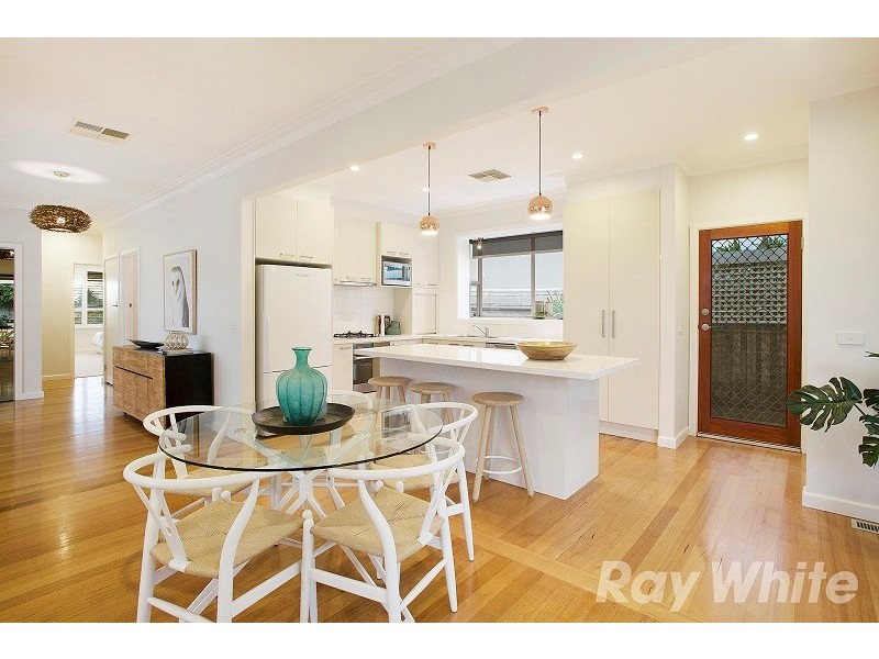 38 Fairview Avenue, Cheltenham VIC 3192