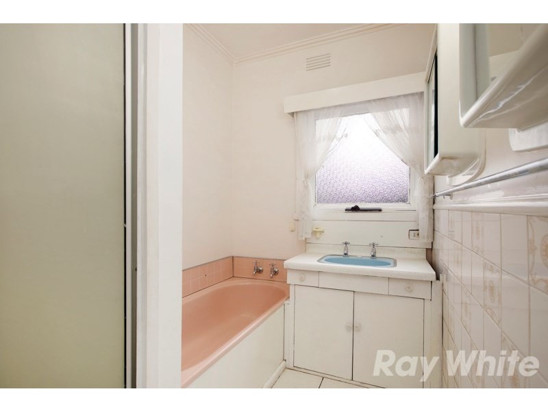 19 Byng Avenue, Heatherton VIC 3202