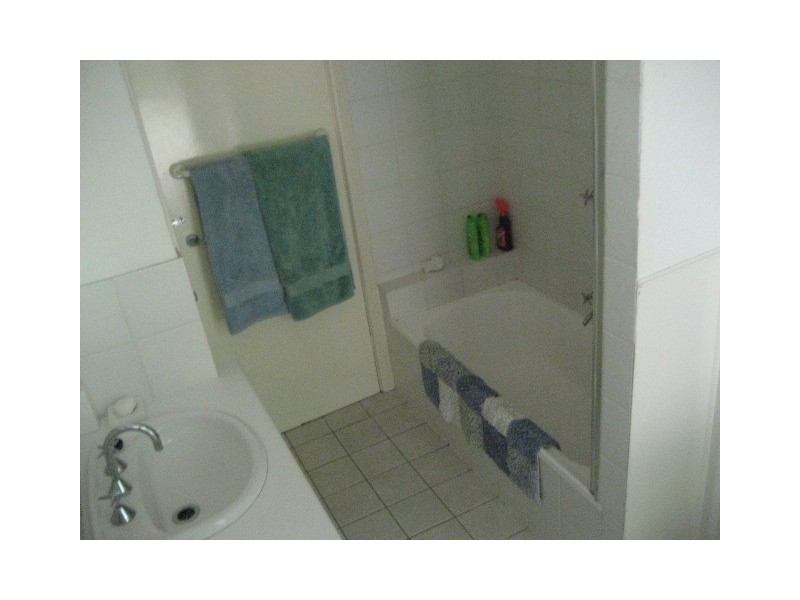 1/5 Olive Grove, Mentone VIC 3194