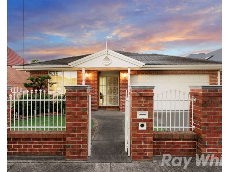7 Harpley Street, Cheltenham VIC 3192