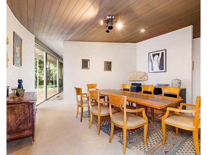 10 Lubrano Steet, Brighton East VIC 3187