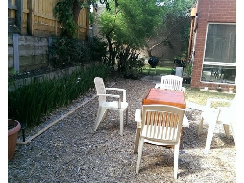 15 Birkdale Avenue, Heatherton VIC 3202