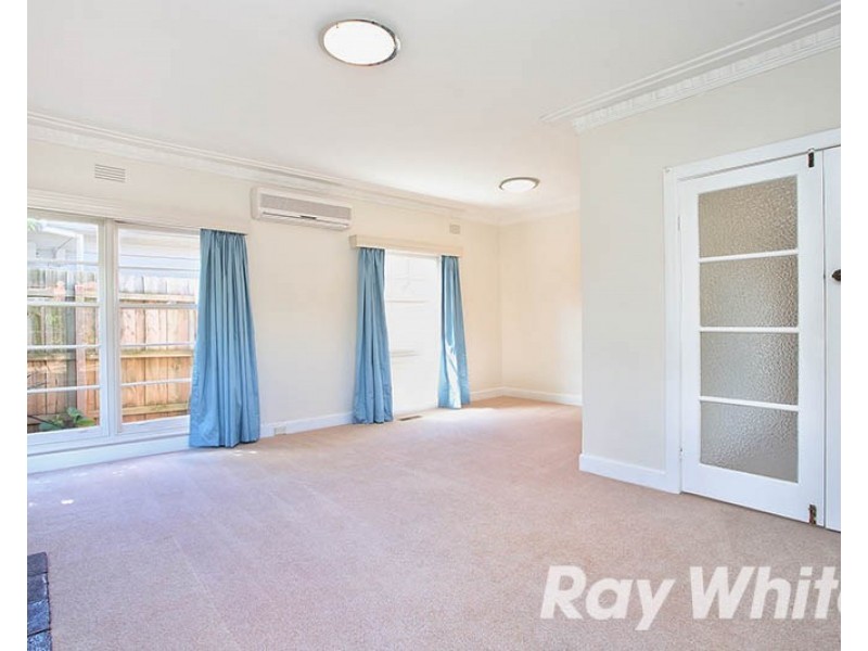 12 Evesham Road, Cheltenham VIC 3192