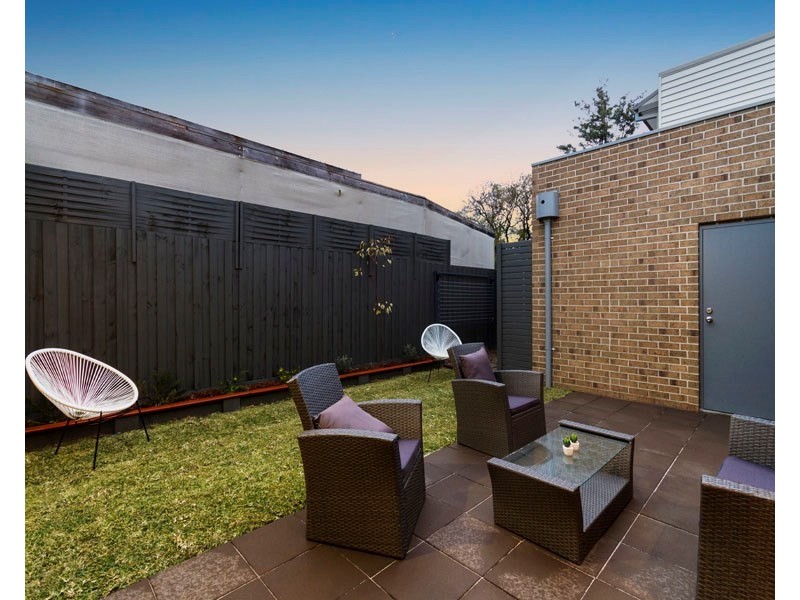 2/4 Janice Avenue, Cheltenham VIC 3192