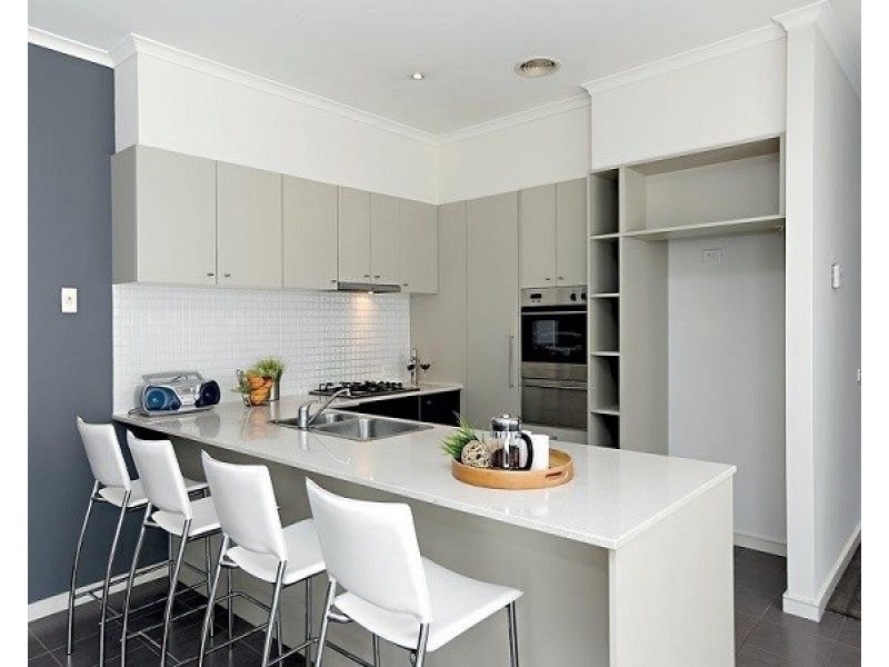 13 Carnoustie Parade, Heatherton VIC 3202