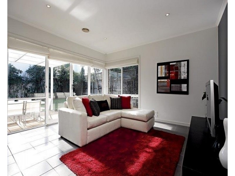 13 Carnoustie Parade, Heatherton VIC 3202