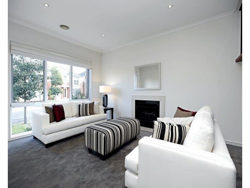 13 Carnoustie Parade, Heatherton VIC 3202