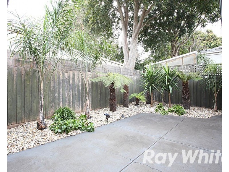 2/13 Voltri Street, Cheltenham VIC 3192