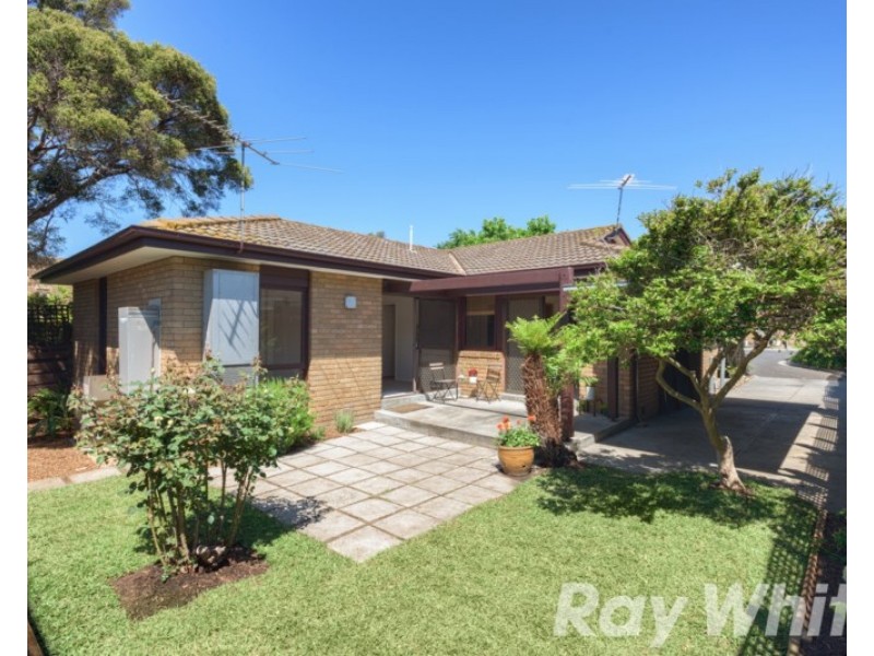 12A/32 New Street, Hampton VIC 3188