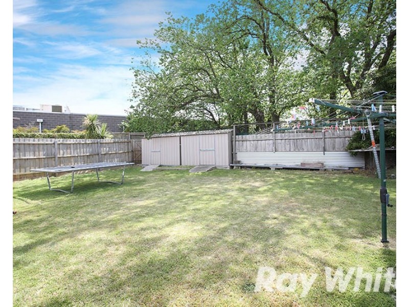 4 Garfield Street, Cheltenham VIC 3192