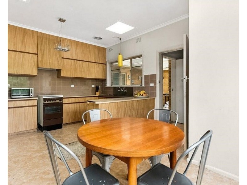 1 Reuben Street, Cheltenham VIC 3192