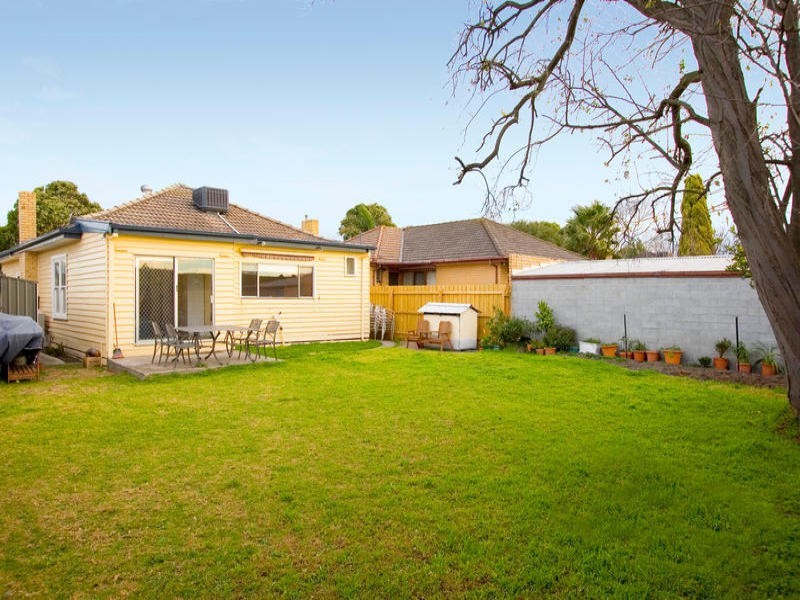 23 Cox Street, Cheltenham VIC 3192