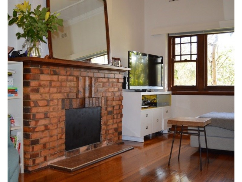 74 St Andrews Street, Brighton VIC 3186